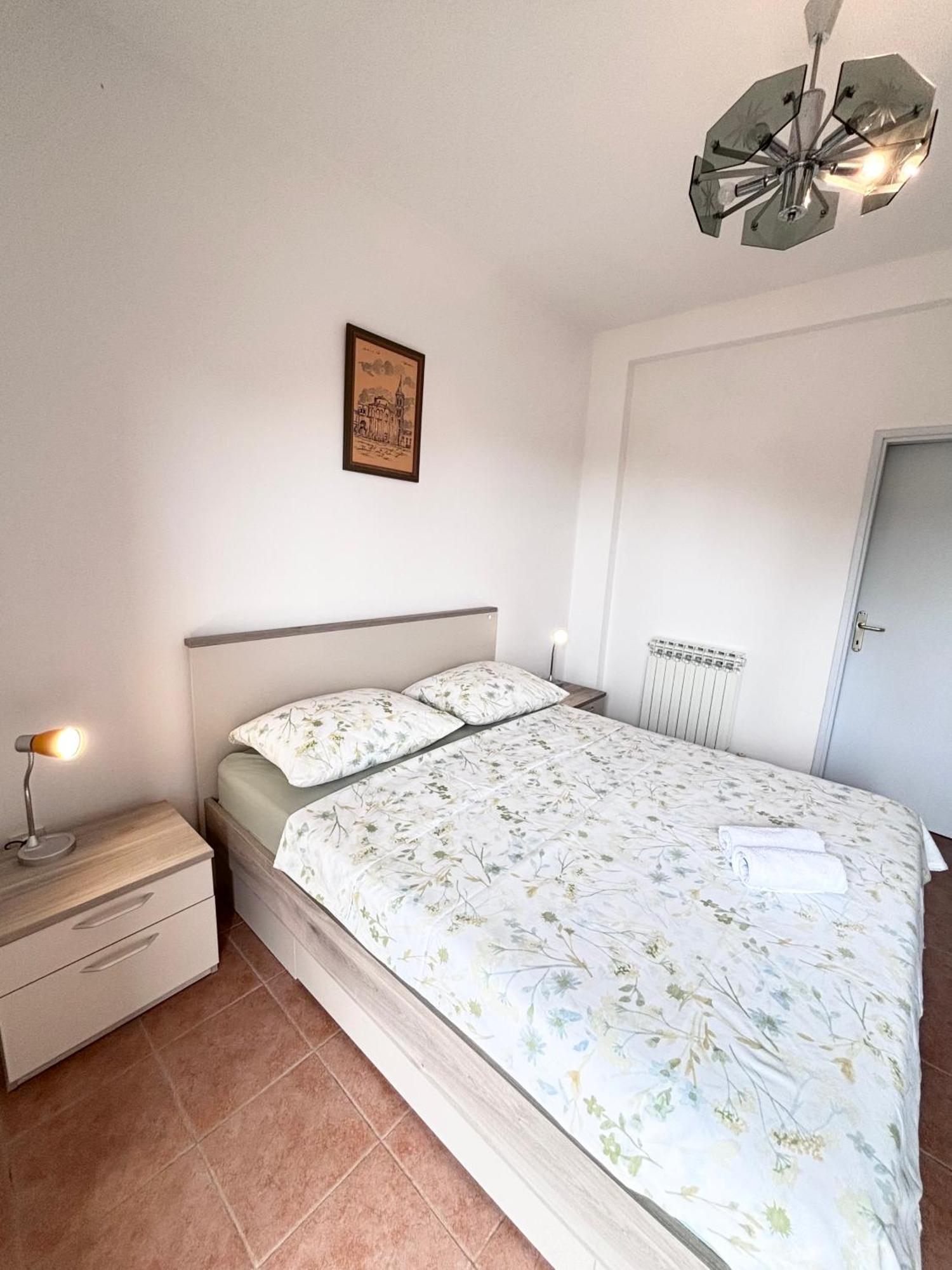 Hotel Anka à Nerezine Extérieur photo